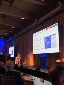 Review urges development of protocols to reduce hypersensitivity reactions after cyanoacrylate varicose vein treatment