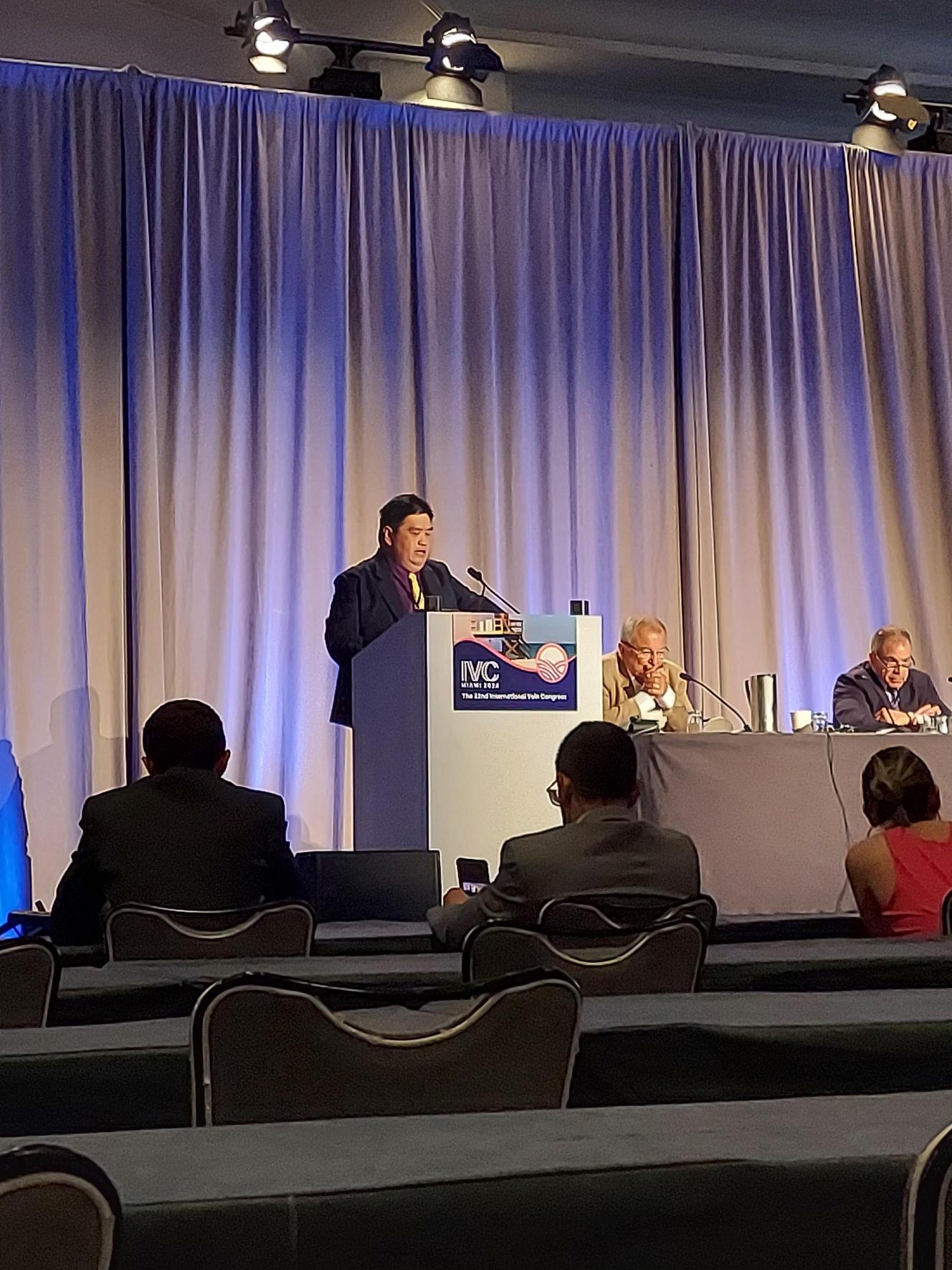 JVS-VL papers go under the microscope